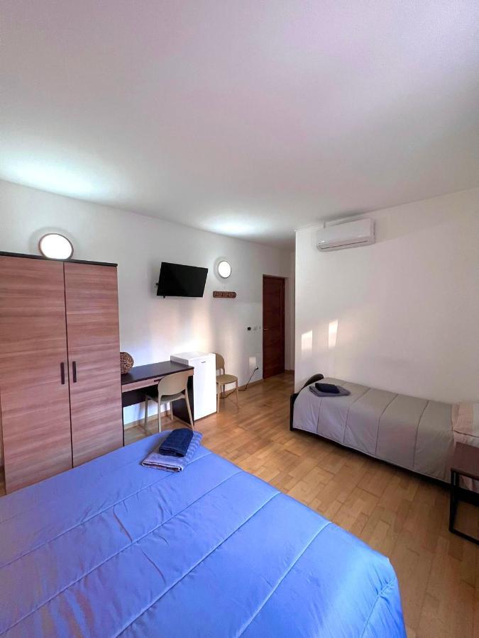 Il Vicoletto Guest House Порто-Торрес Экстерьер фото