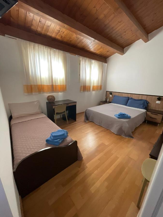 Il Vicoletto Guest House Порто-Торрес Экстерьер фото